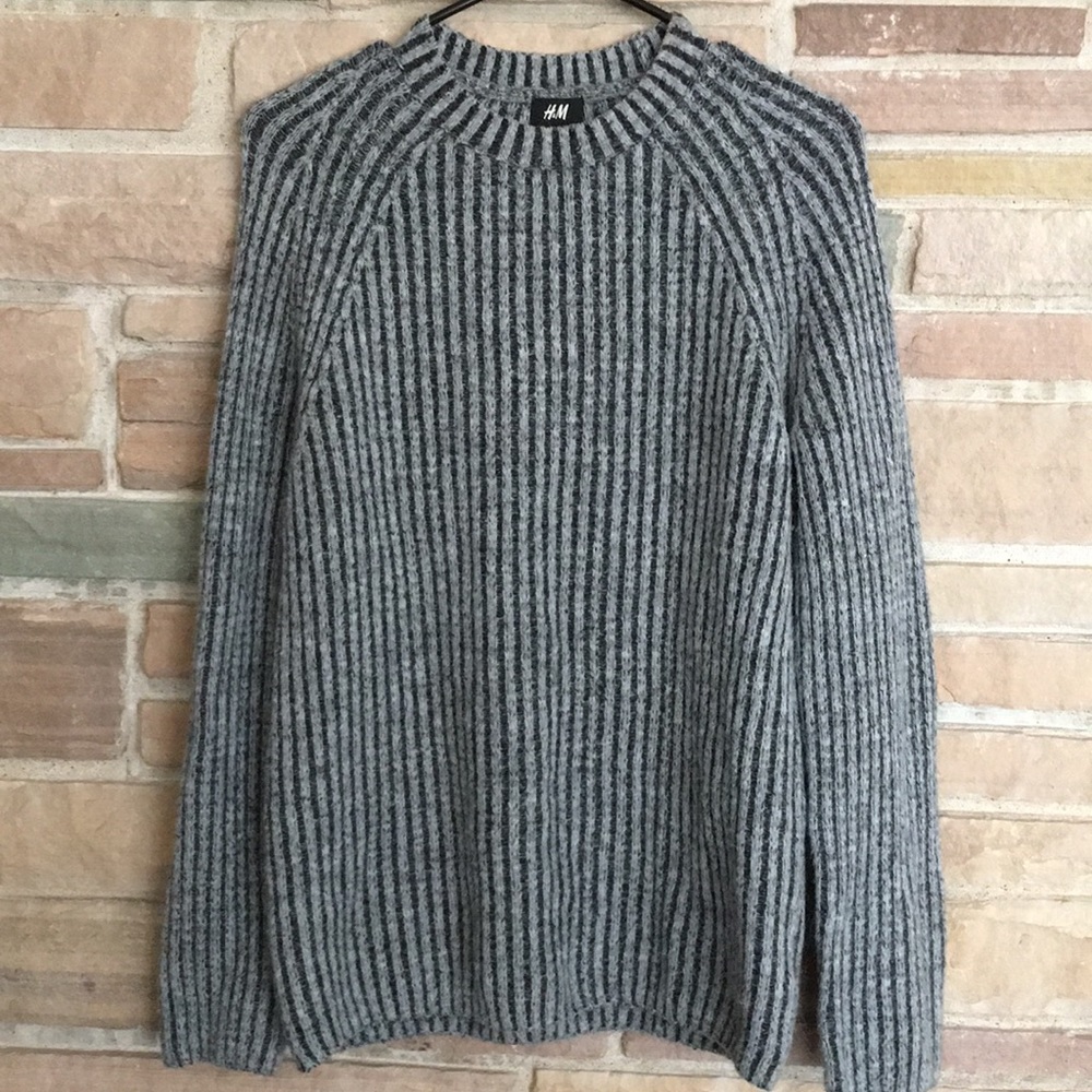 Grey thick sweater